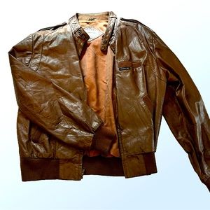 Vintage Members Only brown leather bomber jacket size 44 by Europe Craft